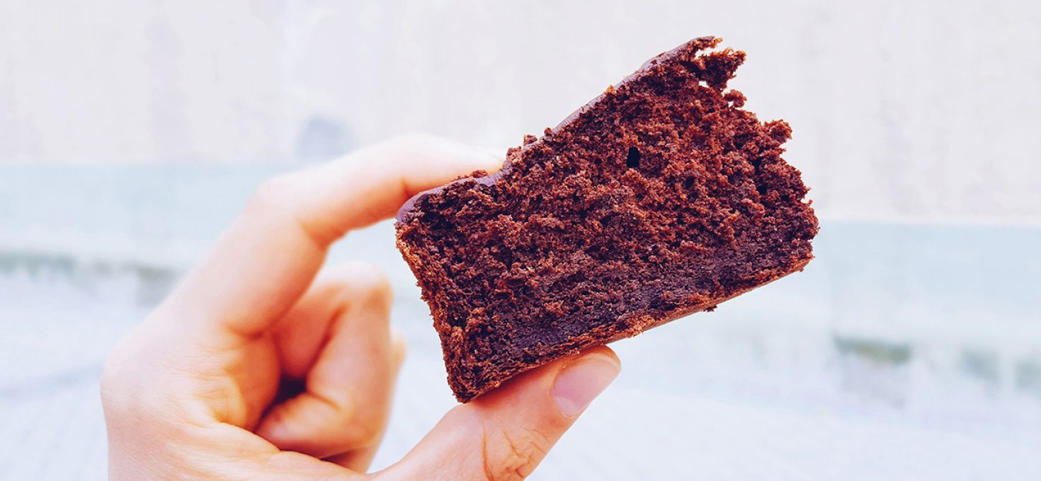 Tarta de chocolate saludable, la más esponjosa del mundo