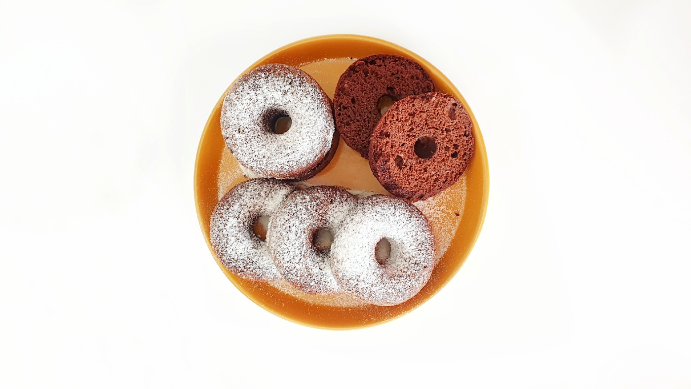 healthy-chocolate-donuts